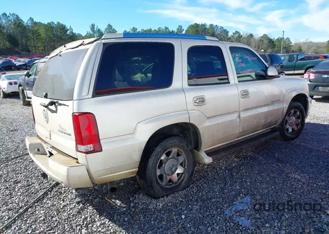 2005 Cadillac Escalade Standard from USA, damaged, VIN 1GYEC63N25R229414